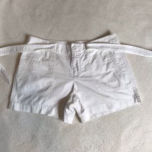 Ann Taylor LOFT White Shorts Sz. 4